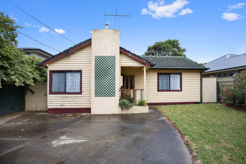 Biggin & Scott 156 Frankston Dandenong Road, Seaford 3198